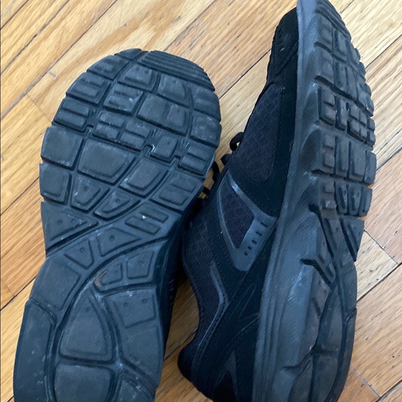 Dr. Scholl's Women's Black Sneakers - Picture 6 of 6